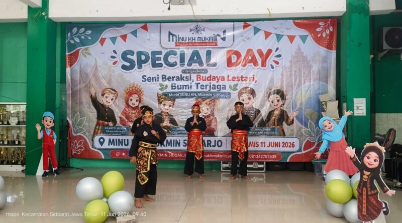 Belajar Budaya Sambil Berkarya, Special Day MINU KH. Mukmin Hadirkan Pentas Ekstrakurikuler dan Stan Budaya Nusantara